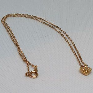 Vintage Avon Gold Tone Heart Pendant Necklace with Faux Pearls #12W